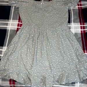 SUPER CUTE DRESS SIZE 2 XL
